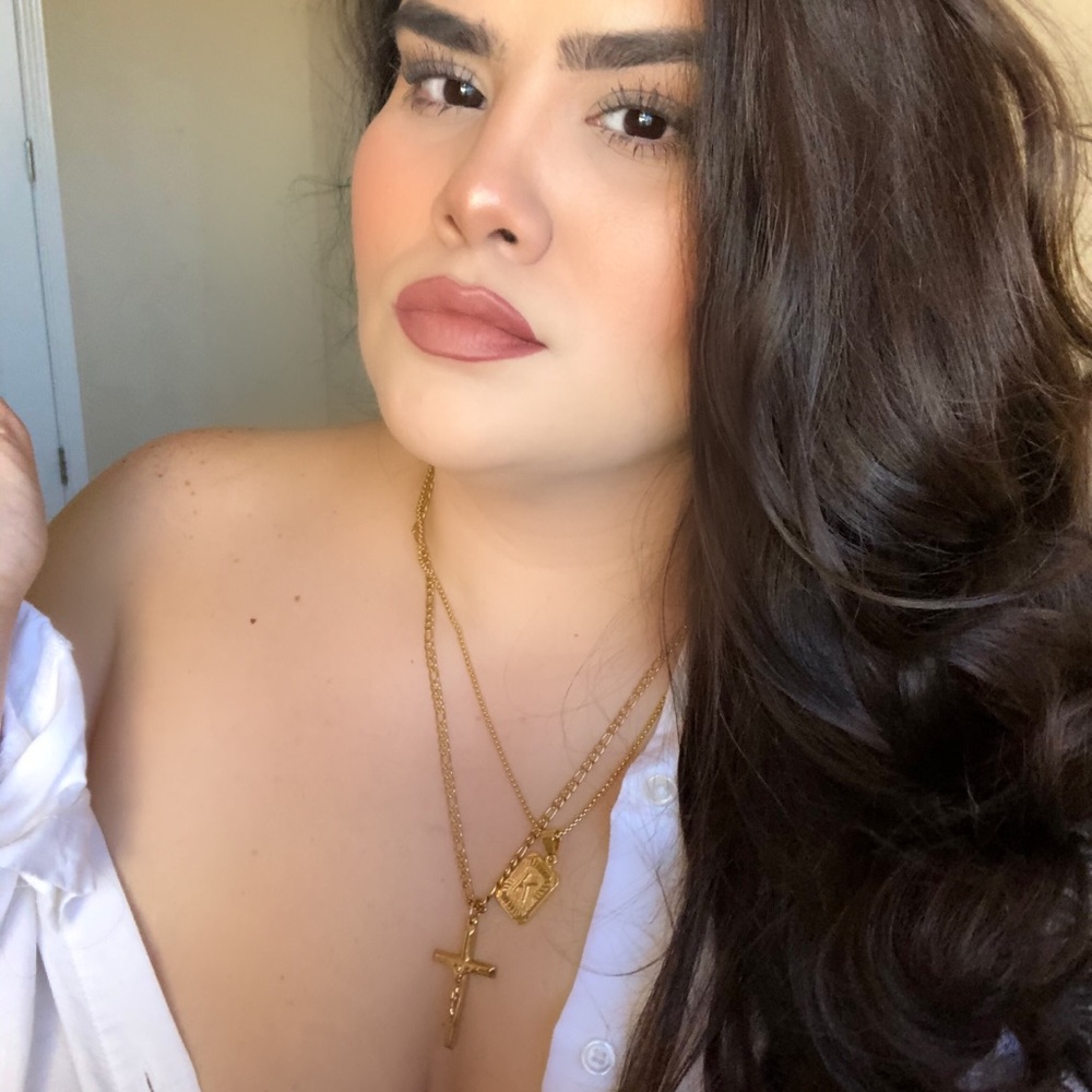 Meet your Posher, Karina